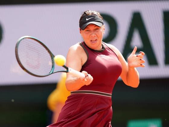 TENNIS - French Open 2025 PARIS,FRANCE,01.JUN.25 - TENNIS - WTA, Tennis Damen Tour, French Open, Roland Garros, Grand Slam. Image shows Amanda Anisimova (USA).  GEPAxpictures xMichaelxRiedler