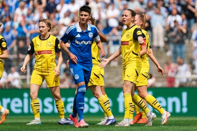 Association Cup Final BVB FC Schalke 04 on 01 06 2025 Dana Marquardt Borussia Dortmund, 49 reacts Association Cup Final BVB FC Schalke 04 Dortmund, Stadion Rote Erde on 01 06 2025 Copyright: xBEAUTIFULxSPORTS Freisenx