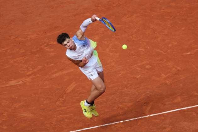 TENNIS : Roland Garros 2025 - Internationaux de France - 01 06 2025 Ben Shelton (USA) Vs Carlos Alcaraz (ESP) ParisFrance  Copyright: xMichtofx