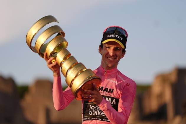 Cycling, Giro d Italia, 21st stage, winner Simon Yates