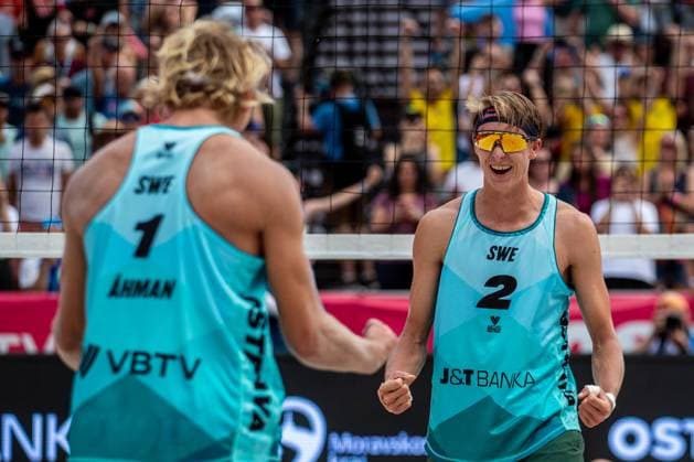 David Ahman, left, and Jonatan Hellvig of Sweden during the final men match Anders Berntsen Mol and Christian Sandlie Sorum of Norway vs David Ahman and Jonatan Hellvig of Sweden at the Pro Tour Elite Beach volleyball, Beachvolleyball tournament in Ostrava, Czech Republic, June 1, 2025. (CTKxPhoto VladimirxPrycek) CTKPhotoP2025060104546  CTKPhotoP2025060104546