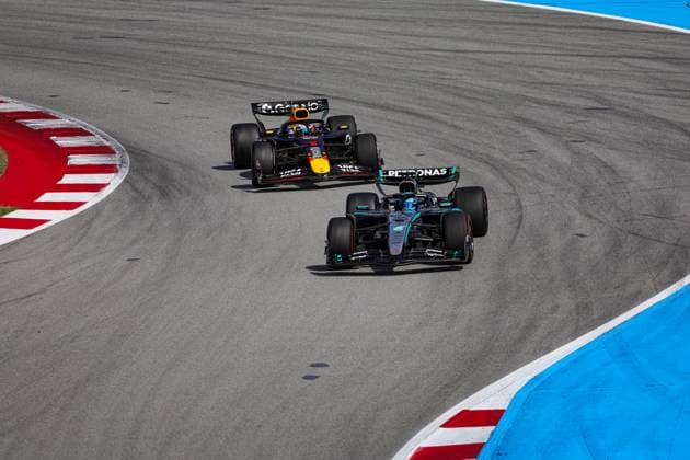 63 George Russell GBR, Mercedes AMG Petronas F1 Team , 1 Max Verstappen NLD, Oracle Red Bull Racing , F1 Grand Prix of Spain at Circuit de Barcelona Catalunya on June 1, 2025 in Barcelona, Spain Photo by HOCH ZWEI Barcelona Spain