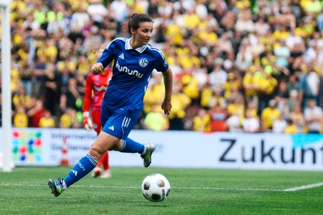 Association Cup Final BVB FC Schalke 04 on 01 06 2025 Edina Habibovic FC Schalke 04, 8 on the ball Association Cup Final BVB FC Schalke 04 Dortmund, Stadion Rote Erde on 01 06 2025 Copyright: xBEAUTIFULxSPORTS Freisenx