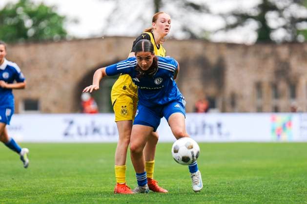Association Cup Final BVB FC Schalke 04 on 01 06 2025 Dana Salic FC Schalke 04, 32 in a duel with Nora Willeke Borussia Dortmund, 11 Association Cup Final BVB FC Schalke 04 Dortmund, Stadion Rote Erde on 01 06 2025 Copyright: xBEAUTIFULxSPORTS Freisenx