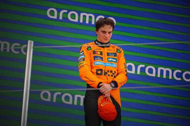 MOTORI - Formula 1 - Aramco Gran Premio de Espana 2025 - Race 81 Oscar Piastri, (AUS) McLaren Mercedes MCL39, during the Spanish GP, Barcelona 29 May-1 June 2025, Montemelo Formula 1 World Championship, WM, Weltmeisterschaft 2025. Spain Spain  Copyright: xIPAxSport ABACAx