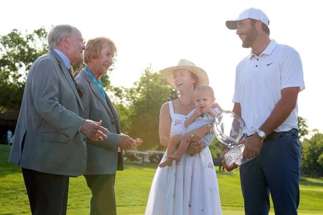 Memorial Tournament presented by Workday Scottie Scheffler of Dallas, Texas holds the trophy after his back-to-back win and is joined by retired golf professional Jack Nicklaus(L), Barbara Nicklaus(near L), Meredith(C) Scheffler, and their son Bennett Scheffler(near R) at the conclusion of the final round of the Memorial Tournament presented by Workday at Muirfield Village Golf Club on Sunday, June 1, 2025 in Dublin, Ohio. Dublin Ohio United States  Copyright: xAmyxLemusx originalFilename:lemus-memorial250601_npqJ2.jpg