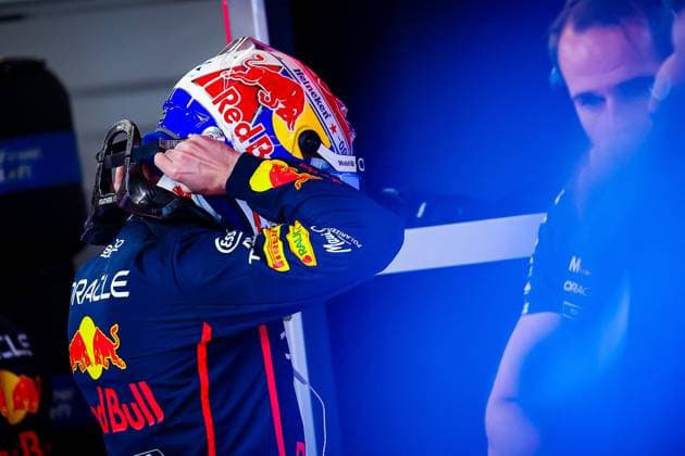MOTORI - Formula 1 - Aramco Gran Premio de Espana 2025 - Race 01 Max Verstappen, (NED) Oracle Red Bull Racing RB21, Honda, during the Spanish GP, Barcelona 29 May-1 June 2025, Montemelo Formula 1 World Championship, WM, Weltmeisterschaft 2025. Spain Spain  Copyright: xIPAxSport ABACAx