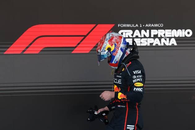 1 Max Verstappen NLD Oracle Red Bull Racing AUT Red Bull RB21 Honda RBPT during the 2025 Formula One Spain Grand Prix, 9th round of the 2025 Formula 1 World Championship at Circuit de Barcelona Catalunya on 1st June, 2025 in Barcelona, Spain Photo by Philippe Nanchino Eurasia Sport Images Barcelona Circuit De Barcelona Catalunya Spain Copyright: x x2025xEurasiaxSportxImagesx jp-en-EuSpIm-MPS_PPN_GPF1_Spain_01Jun2025_ES344
