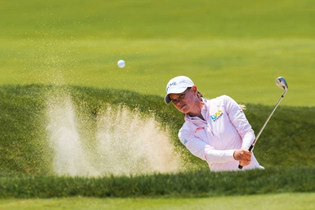 June 1, 2025, Erin, Wi, USA: GABY LOPEZ of Mexico blasts her ball out of a bunker during the final round round of the 2025 LPGA, Golf Damen U.S. Womens Open at Erin Hills Golf Course in Erin, Wis. Erin USA - ZUMAb262 20250601_znp_b262_003 Copyright: xJeffxM.xBrownx