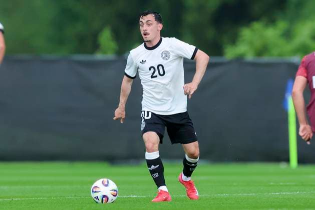 Paul Nebel Germany controls the ball, Friendly match, Germany U21 vs RB Leipzig U19, Spa and GolfResort Weimarer Land on 01 June 2025 in Blankenhain, Germany Photo by Marco Steinbrenner DeFodi Images Paul Nebel Germany controls the ball, Friendly match, Germany U21 vs RB Leipzig U19, Spa and GolfResort Weimarer Land, June 1, 2025 in Blankenhain, Germany Photo by Marco Steinbrenner DeFodi Images