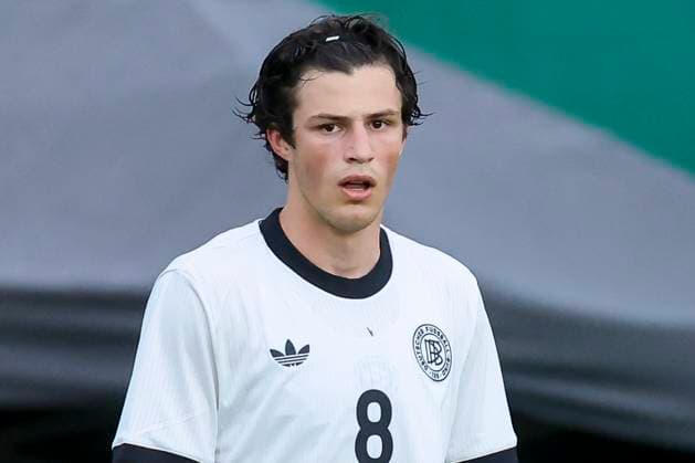 Merlin Roehl Germany looks disappointed, Friendly match, Germany U21 vs RB Leipzig U19, Spa and GolfResort Weimarer Land on June 01, 2025 in Blankenhain, Germany Photo by Marco Steinbrenner DeFodi Images Merlin Roehl Germany looks disappointed, Friendly match, Germany U21 vs RB Leipzig U19, Spa and GolfResort Weimarer Land, June 1, 2025 in Blankenhain, Germany Photo by Marco Steinbrenner DeFodi Images