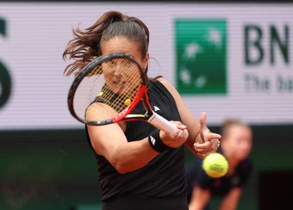 ROLAND GARROS 2025 Thierry Larret MAXPPP - PARIS (75) 02 06 2025 Thierry Larret Maxppp. Tennis. Roland Garros 2025. Internationaux de France de tennis. Stade Roland Garros, Paris (75). Le 2 juin 2025. Court Suzanne Lenglen : Mirra ANDREEVA (RUS) vs Daria KASATKINA (AUS) PARIS (75) STADE ROLAND GARROS PARIS ILE DE FRANCE FRANCE  Copyright: xMAXPPPxThierryxLarretx TLR202506021558 TLR202506021558