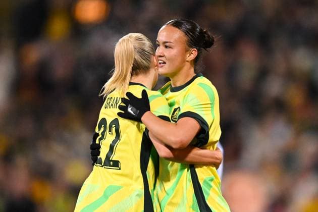 SOCCER AUSTRALIA ARGENTINA, Amy Sayer of Australia celebrates with team mates after scoring a goal during the Women s friendly international soccer match between Australia and Argentina at GIO Stadium in Canberra, Monday, June 2, 2025. ( NO ARCHIVING, EDITORIAL USE ONLY CANBERRA AUSTRALIAN CAPITAL TERRITORY AUSTRALIA  Copyright: xLUKASxCOCHx 20250602174608281926
