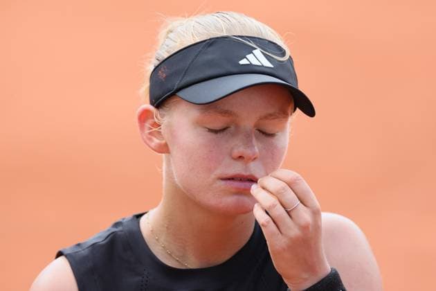 Belgian Jeline Vandromme reacts during a tennis match between Belgian Vandromme and Austrian Tagger, in the first round of the girls singles, at the Roland Garros French Open tennis tournament, in Paris, France, Monday 02 June 2025. This year s tournament takes place from 25 May to 08 June. BENOITxDOPPAGNE  x125986120x