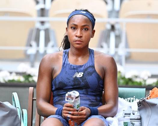 2025 Roland-Garros - Day 9 PARIS, FRANCE - JUNE 02: Coco Gauff of United States is seen sitting on bench during her match action against Ekaterina Alexandrova during the Women s Singles Fourth Round match on Day Nine of the 2025 French Open at Roland Garros on June 02, 2025 in Paris, France. Mustafa Yalcin Anadolu Paris France. Editorial use only. Please get in touch for any other usage.  Copyright: x2025xAnadoluxMustafaxYalcinx