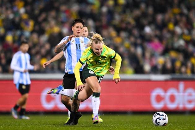 SOCCER AUSTRALIA ARGENTINA, Holly McNamara of Australia is tackled by Yamila Rodriguez of Argentina during the Women s friendly international soccer match between Australia and Argentina at GIO Stadium in Canberra, Monday, June 2, 2025. ( NO ARCHIVING, EDITORIAL USE ONLY CANBERRA AUSTRALIAN CAPITAL TERRITORY AUSTRALIA  Copyright: xLUKASxCOCHx 20250602147048425609