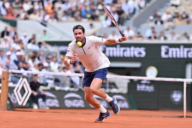 2025 Roland-Garros - Day 9 PARIS, FRANCE - JUNE 02: Novak Djokovic (not seen) of Serbia competes with Cameron Norrie of United Kingdom during the Men s Singles Fourth Round match on Day Nine of the 2025 French Open at Roland Garros on June 02, 2025 in Paris, France. Mustafa Yalcin Anadolu Paris France. Editorial use only. Please get in touch for any other usage.  Copyright: x2025xAnadoluxMustafaxYalcinx