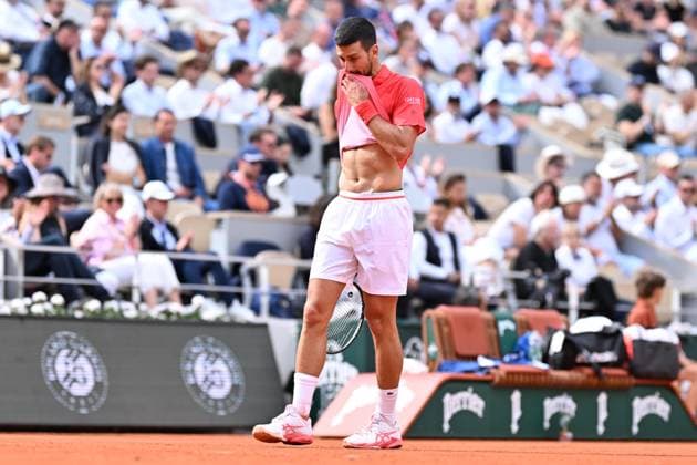 2025 Roland-Garros - Day 9 PARIS, FRANCE - JUNE 02: Novak Djokovic of Serbia and Cameron Norrie of United Kingdom compete during the Men s Singles Fourth Round match on Day Nine of the 2025 French Open at Roland Garros on June 02, 2025 in Paris, France. Mustafa Yalcin Anadolu Paris France. Editorial use only. Please get in touch for any other usage.  Copyright: x2025xAnadoluxMustafaxYalcinx
