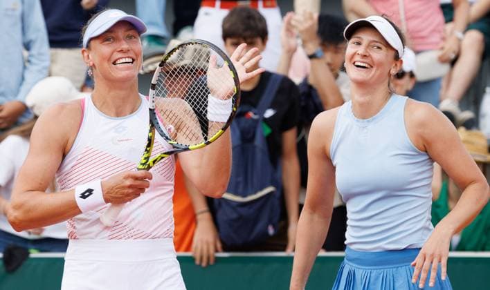 Belgian Yanina Wickmayer and Romanian Irina-Camelia Begu celebrate winning their match a doubles tennis match between Belgian-Romanian pair Wickmayer-Begu and Russian-Czech pair Rakhimova-Siskova, in the third round of the women s doubles at the Roland Garros Grand Slam tennis tournament, Monday 02 June 2025 in Paris, France. The 2025 edition of Roland Garros takes place from May 25th to June 8th 2025. BENOITxDOPPAGNE  x126002896x
