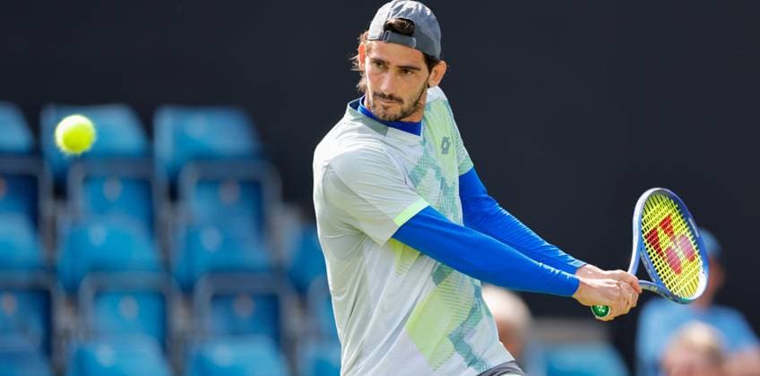 2nd June 2025; Edgbaston Priory Club, Birmingham, England: Lexus Birmingham Open Tennis, Day 1; LLoyd Harris (RSA) double handed backhand in his mens singles match against Jay Clarke (GBR)  ActionPlus12797718 RogerxEvans