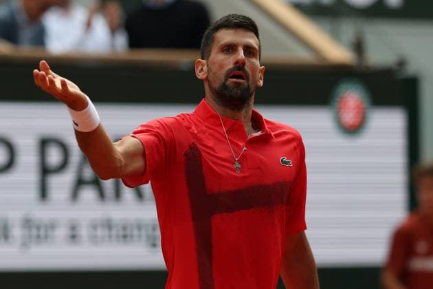 June 2, 2025, Paris, Celestynow, France: NOVAK DJOKOVIC of Serbia during the match against Cameron Norrie of United Kingdom in 4th round of French Open 2025 at Roland Garros in Paris. Djokovic won 6:2, 6:3, 6:2. Paris France - ZUMAc278 20250602_zsp_c278_046 Copyright: xMarcinxCholewinskix