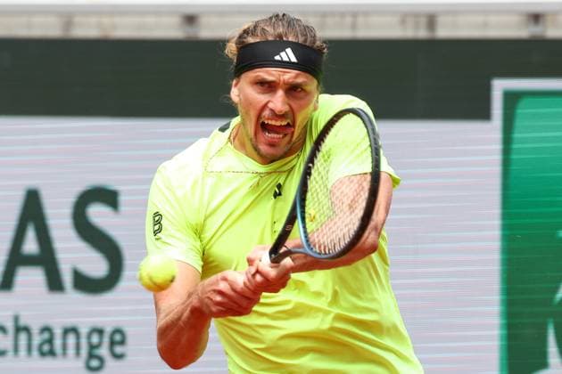 Sport Bilder des Tages Roland Garros 2025 Alexander Zverev during Roland Garros 2025 tennis tournament in Paris France on 2 June 2025. Paris France  Copyright: xFotoxOlimpikx originalFilename:jastrzebowski-rolandga250602_np8SL.jpg