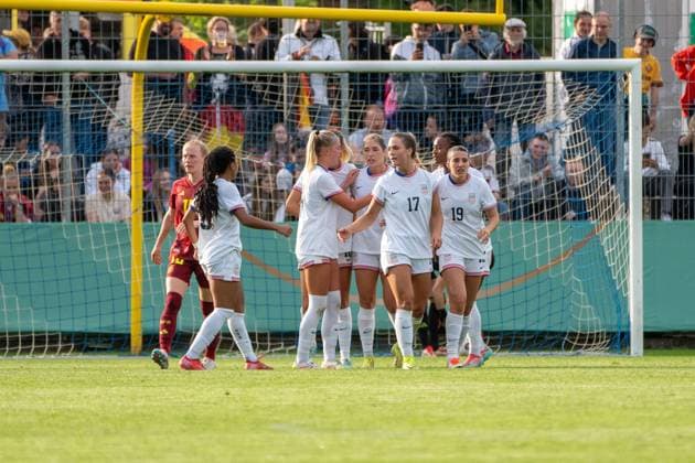 02 06 2025, xhfmx, Soccer U 23 Women International Match, Germany USA v l Riley Tiernan USA U23 , Evelyn Shores USA U23 , Abi Brighton USA U23 , Lauren Flynn USA U23 celebrate the 1 1 by Korbin Albert USA U23 DFL DFB REGULATIONS PROHIBIT ANY USE OF PHOTOGRAPHS as IMAGE SEQUENCES and or QUASI VIDEO Pforzheim