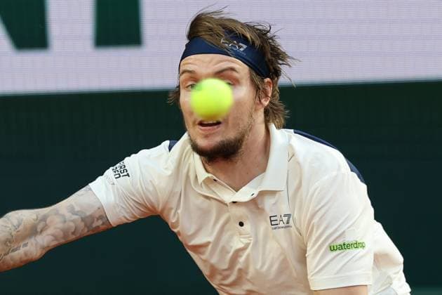 June 2, 2025, Paris, Celestynow, France: ALEXANDER BUBLIK of Kazakhstan during the match against Jack Draper of United Kingdom in 4th round of French Open 2025 at Roland Garros in Paris. Bublik won 5:7, 6:3, 6:2, 6:4. Paris France - ZUMAc278 20250602_zsp_c278_054 Copyright: xMarcinxCholewinskix