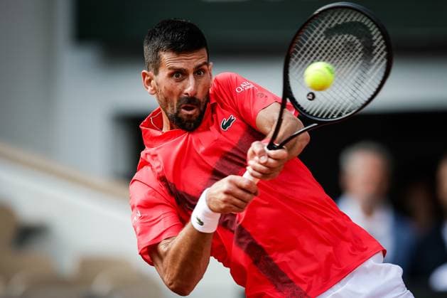 Sport Bilder des Tages June 2, 2025, Paris, France, France: Novak DJOKOVIC of Serbia during the ninth day of Roland-Garros 2025, French Open 2025, Grand Slam tennis tournament at Roland-Garros Stadium on June 02, 2025 in Paris, France. Paris France - ZUMAm308 20250602_zsp_m308_025 Copyright: xMatthieuxMirvillex