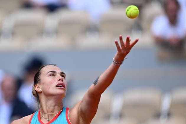 2025 Roland-Garros - Day 10 PARIS, FRANCE - JUNE 03: Belarus Aryna Sabalenka in action against against China s Zheng Qinwen during quarter-final women s singles match on day 10 of the French Open tennis tournament on Court Philippe-Chatrier at the Roland-Garros Complex in Paris on June 3, 2025. Mustafa Yalcin Anadolu Paris France. Editorial use only. Please get in touch for any other usage.  Copyright: x2025xAnadoluxMustafaxYalcinx