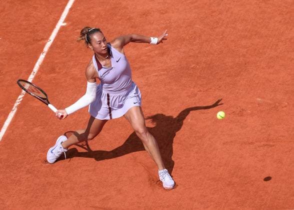Qinwen Zheng CHN Tennis French Open 2025 Roland Garros Paris France June 3, 2025 Copyright: xJuergenxHasenkopfx