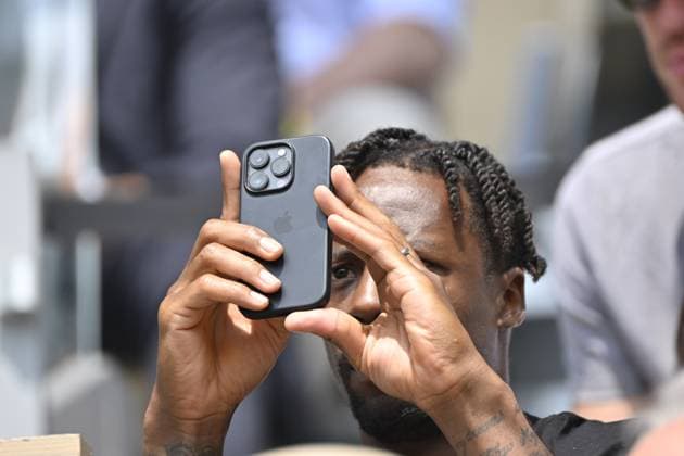 Tennis : Roland Garros 2025 - ITF - Tennis - Roland Garros 2025 - ITF - Gael Monfils dans la tribune du central photographie Svitolina - Ukraine France  Copyright: xChryslenexCaillaudx Psnewzx