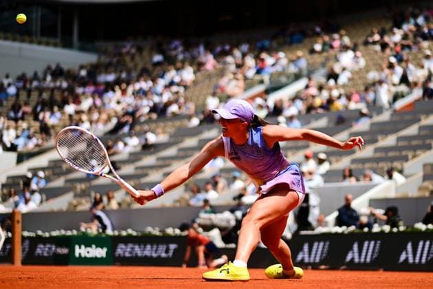 TENNIS : Roland Garros 2025 - Internationaux de France - 03 06 2025 Iga Swiatek ( POL ) during the 2025 French Open at Roland Garros on Juin 03, 2025 in Paris, France. ( Photo Dante Badano PSNewz ) - ParisFrance  Copyright: xx