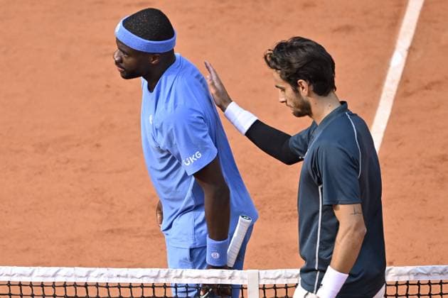 2025 Roland-Garros - Day 10 PARIS, FRANCE - JUNE 3: Frances Tiafoe of US and Lorenzo Musetti of Italy celebrate each other after the Men s Singles Quarter-Final match on day ten of the 2025 French Open at Court Philippe-Chatrier in Paris, France on June 3, 2025. Burak Akbulut Anadolu Paris France. Editorial use only. Please get in touch for any other usage.  Copyright: x2025xAnadoluxBurakxAkbulutx