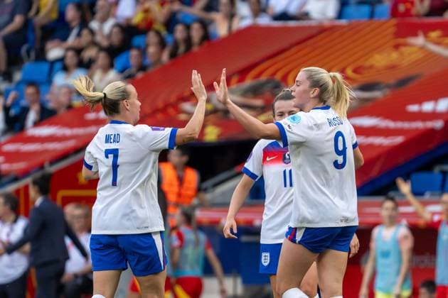 Barcelona, Spain, June 2nd 2025 Alessia Russo (N9) celebrates the first goal during UEFA Women s Nations League match between Spain v England at the Estadio RCDE in Barcelona, Spain (Andres Lopez Sheridan SPP) Copyright: xAndresxLopezxSheridanxx xSPPx spp-en-AnLoShSp-ALS_SPA-ENG-19
