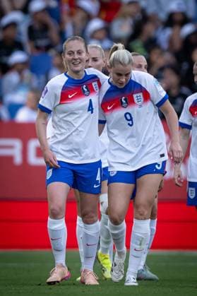 Agnes Beever Jones England celebrates after scoring her team s goal during a Women s Nations League match between Spain and England at Stage Front Stadium in Barcelona, Barcelona, Spain, on June 03 2025 Photo by Felipe Mondino Copyright: x@FELIPExMONDINOx