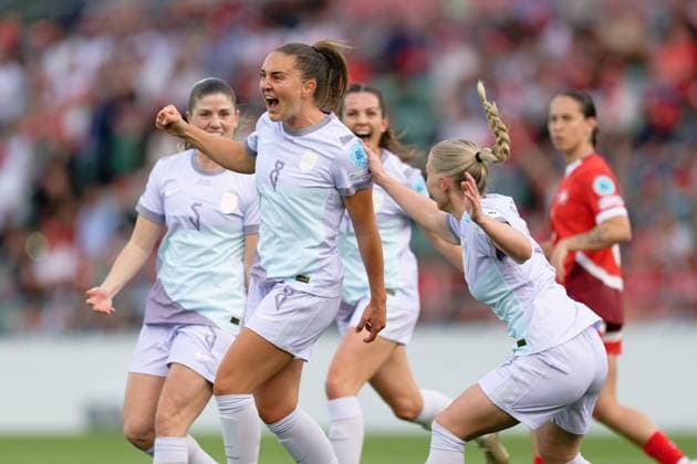 Sion, Switzerland, June 03 2025 : Vilde Boe Risa (8 Norway) celebrates after scoring her team s first goal with teammates during the UEFA Women s Nations League game between Switzerland and Norway at Stade de Tourbillon in Sion, Switzerland (Giuseppe Velletri SPP) Copyright: xGiuseppexVelletrix xSPPx spp-en-GiVeSp-DZ9_7684