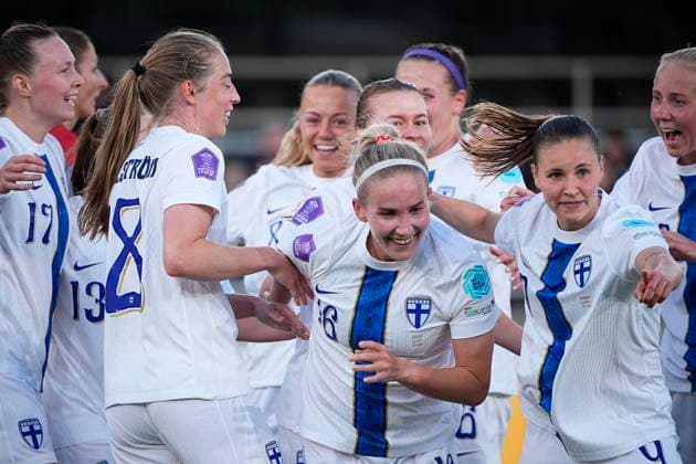 Nea Lehtola of Finland celebrating 1-0 goal the UEFA Women s Nations League match between Finland and Serbia at the Helsinki Olympic Stadium on 3rd June 2025 in Helsinki, Finland. (Kalle Parkkinen Newspix24)  Copyright: xKALLExPARKKINENx NP24kp0024