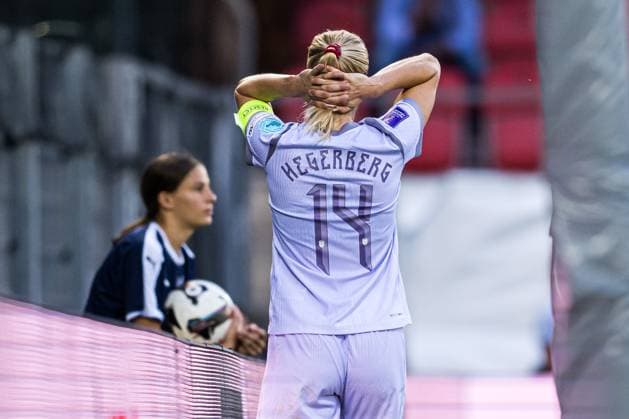 250603 Ada Hegerberg of Norway looks dejected after missing a chance to score during the UEFA Women™s Nations League football match between Switzerland and Norway on June 3, 2025 in Sion Photo Marius Simensen BILDBYRAN COP 238 bbeng dam depp football fotball fotboll norge norway soccer sveits switzerland uefa women s nations league  Copyright: MARIUSxSIMENSEN BB250603BB631