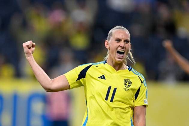 STOCKHOLM, SWEDEN 20250603 Swedens Stina Blackstenius celebrates after scoring her third goal, a hat trick, to make it 5-1 during Tuesdays Nations League, Womens Division A, Group 4 match between Sweden and Denmark at Strawberry Arena STOCKHOLM SWEDEN x10050x  Copyright: xPontusxLundahl TTx NATIONS LEAGUE SVERIGE-DANMARK