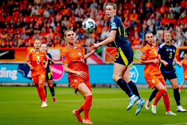 Netherlands midfielder Jill Roord, Scotland defender Jenna Clark during the match Netherlands Scotland women at the Koning Willem II stadium for the UEFA Nations League women season 2024 2025 in TILBURG, Netherlands on 3 june 2025, photo by Marcel van Dorst EYE4images DeFodi Images