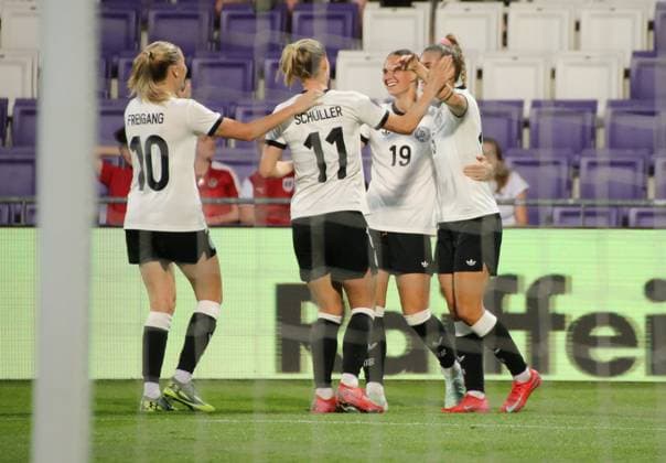 03 06 2025, xgrfx, Football UEFA Women s Nations League , Austria Germany v l Goal, Selina Cerci German Women s National Team DFL DFB REGULATIONS PROHIBIT ANY USE OF PHOTOGRAPHS as IMAGE SEQUENCES and or QUASI VIDEO Vienna