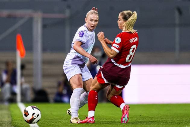 250603 Thea Bjelde of Norway during the UEFA Women™s Nations League football match between Switzerland and Norway on June 3, 2025 in Sion Photo Marius Simensen BILDBYRAN COP 238 bbeng dam football fotball fotball norge norway soccer sveits switzerland uefa women s nations league  Copyright: MARIUSxSIMENSEN BB250603BB699