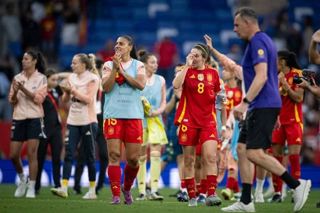 Cristina Martin Prieto Spain smiles during a Women s Nations League match between Spain and England at Stage Front Stadium in Barcelona, Barcelona, Spain, on June 03 2025 Photo by Felipe Mondino Copyright: x@FELIPExMONDINOx