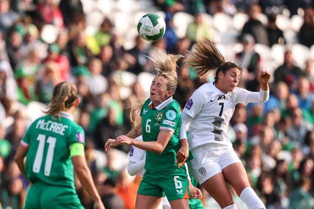 UEFA Women s Nations League 2025, Pairc Ui Chaoimh, Cork 3 6 2025 Republic of Ireland WNT vs Slovenia Ireland s Megan Connolly competes in the air with Nina Kajzba of Slovenia Megan Connolly competes in the air with Nina Kajzba 3 6 2025  Copyright: x INPHO BenxBradyx BB3_1671