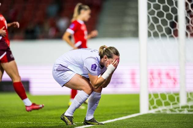 250603 Elisabeth Terland of Norway reacts after missing a chance to score during the UEFA Women™s Nations League football match between Switzerland and Norway on June 3, 2025 in Sion Photo Marius Simensen BILDBYRAN COP 238 bbeng dam depp football fotball fotboll norge norway soccer sveits switzerland uefa women s nations league  Copyright: MARIUSxSIMENSEN BB250603BB752