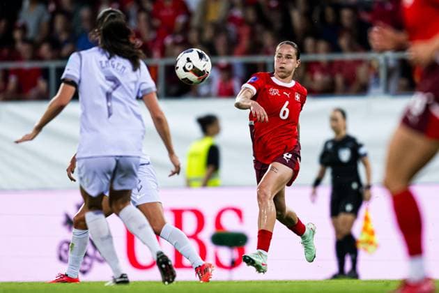 250603 GÃ raldine Reuteler of Switzerland during the UEFA Women™s Nations League football match between Switzerland and Norway on June 3, 2025 in Sion Photo Marius Simensen BILDBYRAN COP 238 bbeng dam football fotball fotboll norge norway soccer sveits switzerland uefa women s nations league  Copyright: MARIUSxSIMENSEN BB250603BB910