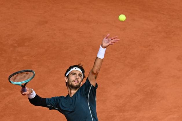 Roland Garros 2025: Lorenzo Musetti (ITA) faces Frances Tiafoe (USA) in the quarter-finals of the Grand Slam tournament, on the Philippe Chatrier court, in Paris, on June 3, 2025, at the Roland-Garros stadium, - 03 06 2025 - France Ile-de-France (region) Paris -  JulienxMattiax xLexPictorium LePictorium_0309786