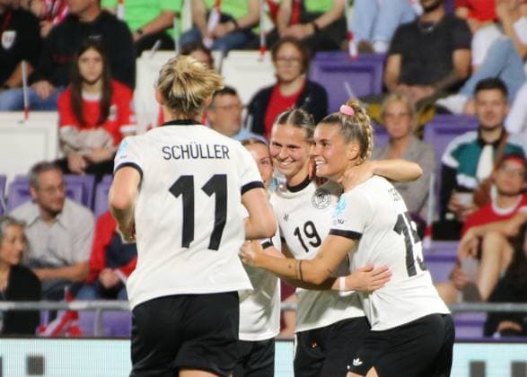03 06 2025, xgrfx, Soccer UEFA Women s Nations League , Austria Germany v l Goal, Klara Bühl German Women s National Team DFL DFB REGULATIONS PROHIBIT ANY USE OF PHOTOGRAPHS as IMAGE SEQUENCES and or QUASI VIDEO Vienna