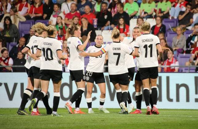03 06 2025, xgrfx, Soccer UEFA Women s Nations League , Austria Germany v l Goal, Klara Bühl German Women s National Team DFL DFB REGULATIONS PROHIBIT ANY USE OF PHOTOGRAPHS as IMAGE SEQUENCES and or QUASI VIDEO Vienna